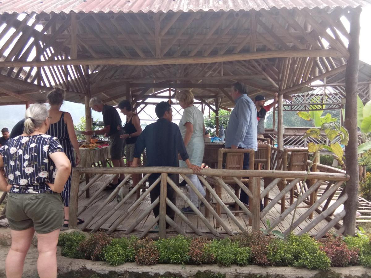 De Salak Homestay Богор Екстер'єр фото